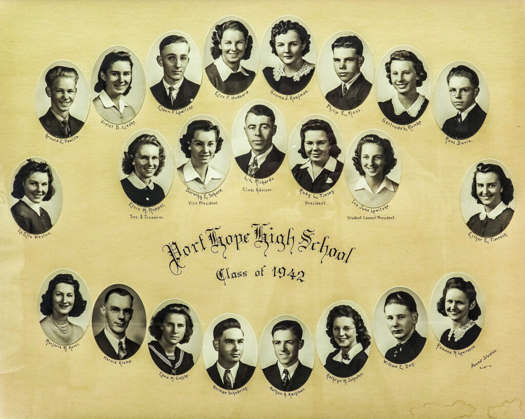 Port Hope High School - Class of 1942