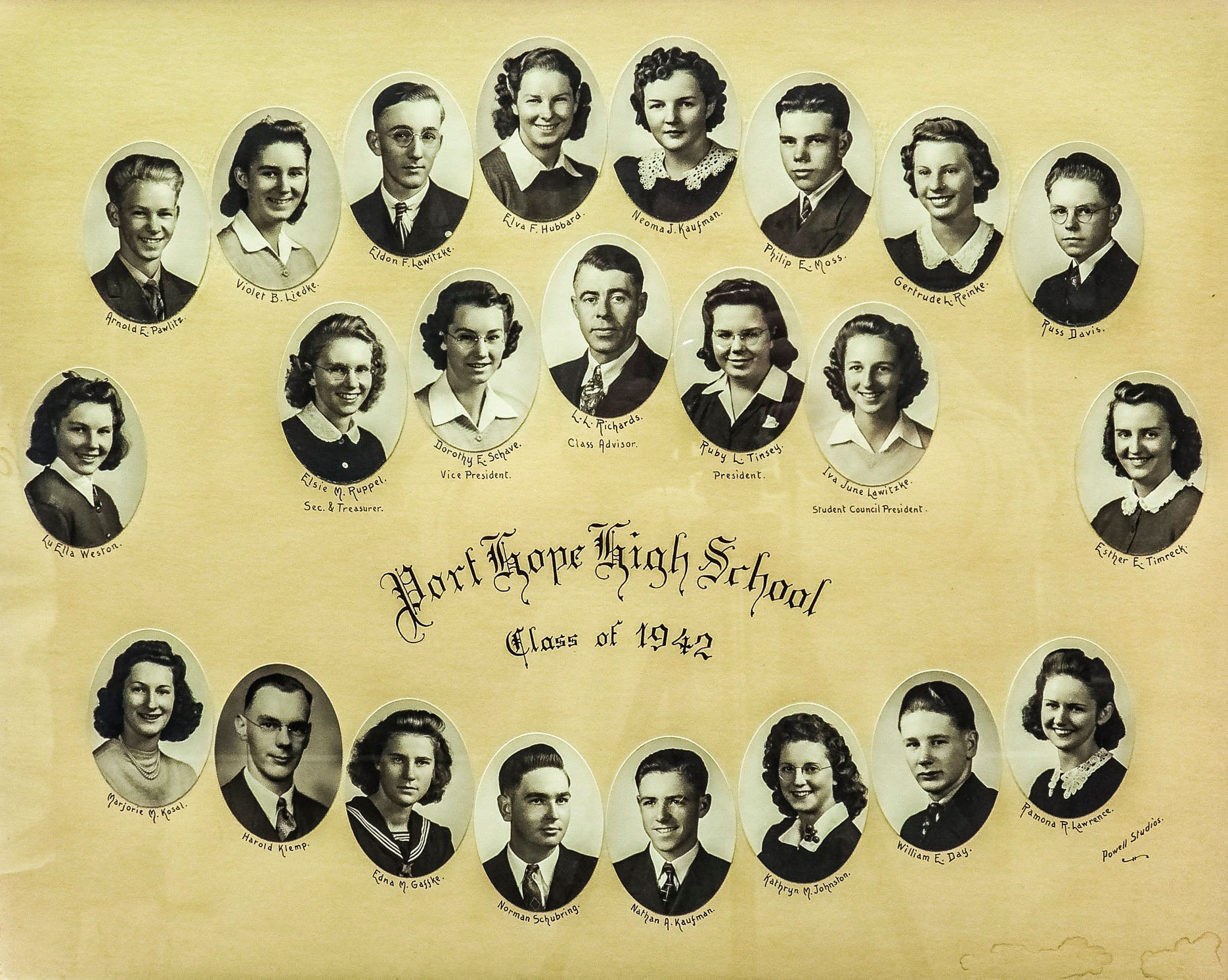 Port Hope High School – Class of 1942