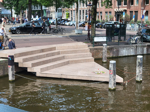 Amsterdam's Homomonument