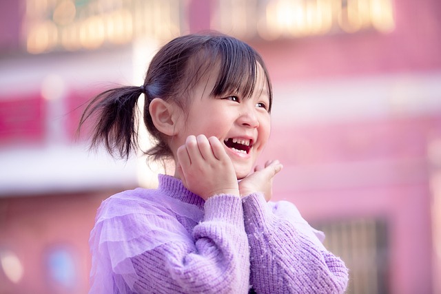 An Easy Way to Brighten Your Day and the Days of Those Around You – by Dr. Ross Reck